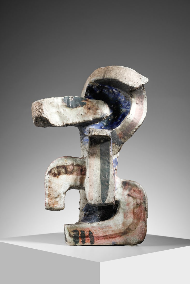 SALVATORE MELI attributed. Sculpture.: MELI SALVATORE (1929 - 2011) attributed. Sculpture. Ceramic glazed in red, black and blue on a white background.. Cm 24,00 x 45,00 x 24,00. 1950s.