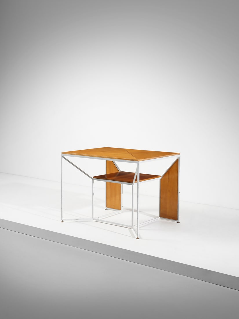 G.R.A.U. Custom desk. (1 of 5)