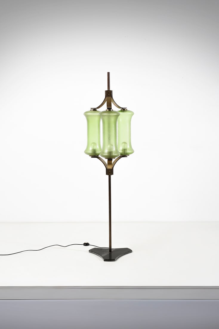 MANIFATTURA ITALIANA Three- lights floor lamp. (1 of 4)