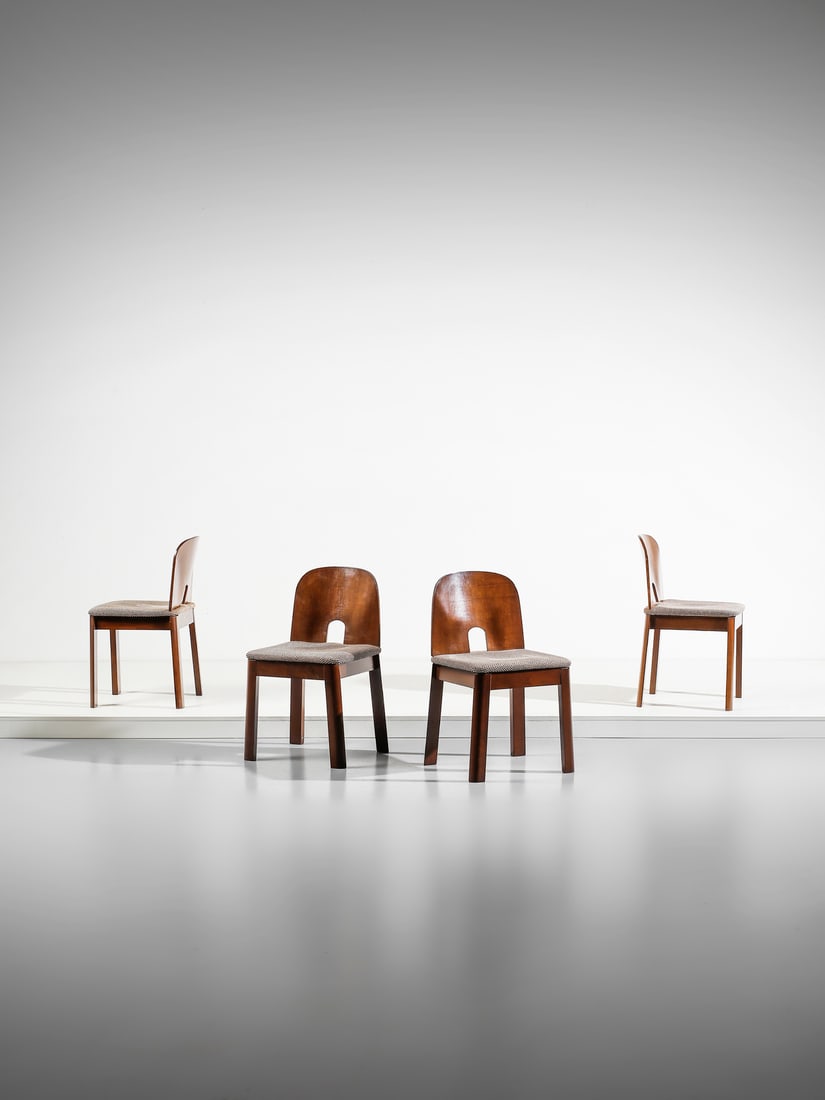 MANIFATTURA ITALIANA Four chairs.: MANIFATTURA ITALIANA Four chairs. Wood and padded fabric.. Cm 50,00 x 82,00 x 50,00. 1970s.