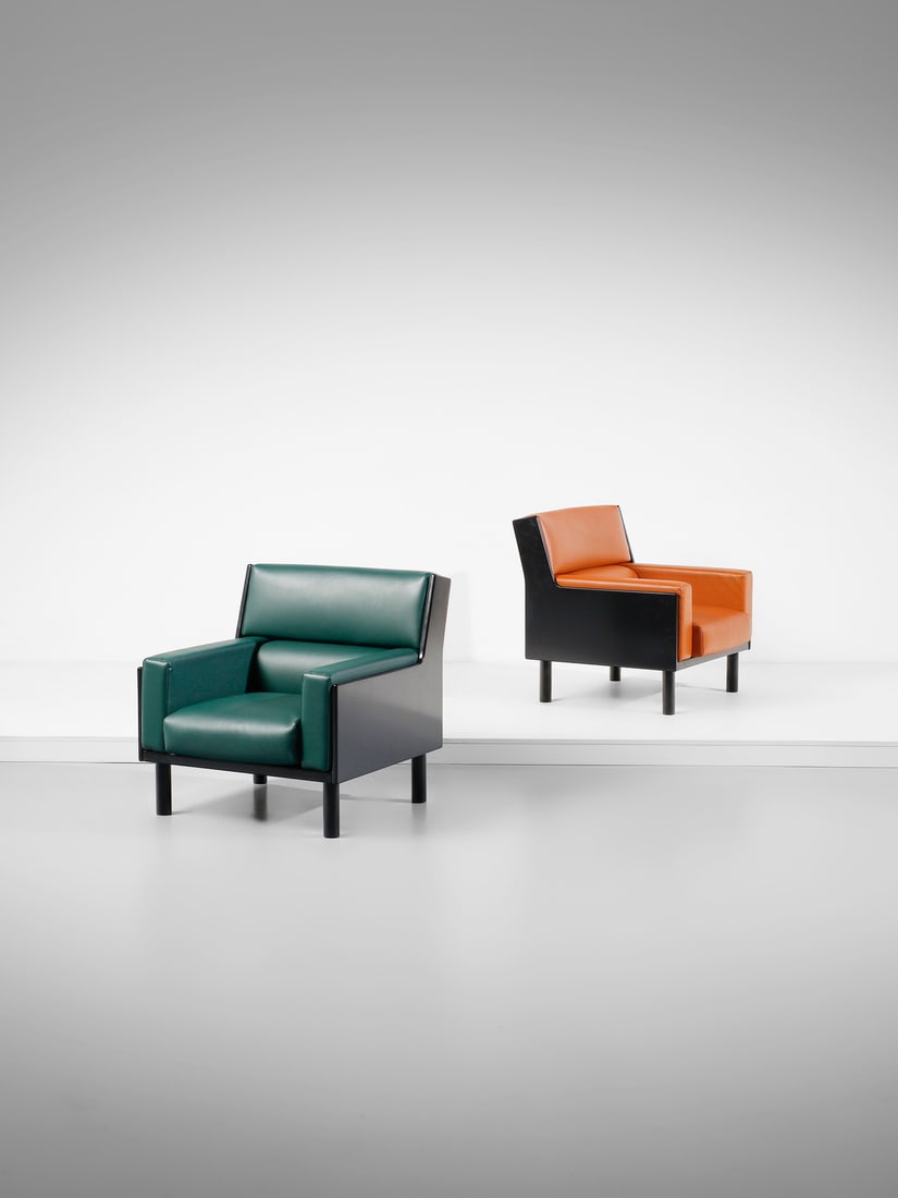 ANONIMA CASTELLI Pair of armchairs.: ANONIMA CASTELLI Pair of armchairs. Lacquered wood and padded skai.. Cm 79,00 x 78,00 x 80,00. 1960s.Production mark and label.