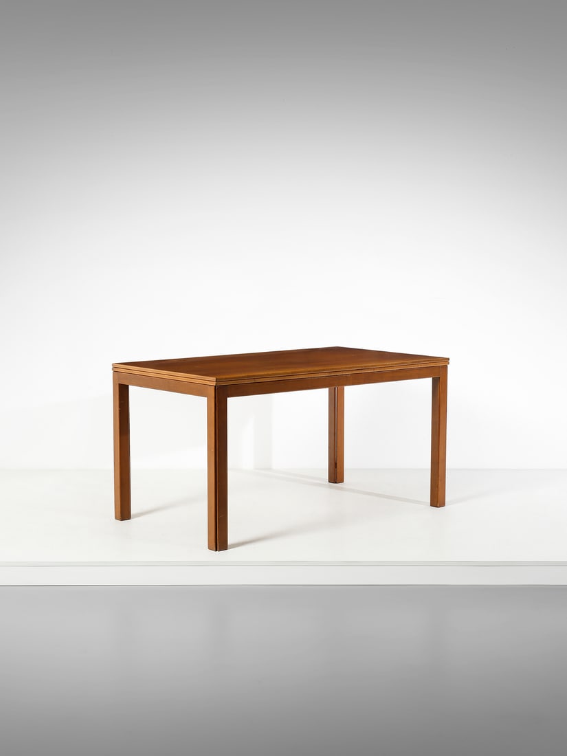 MANIFATTURA ITALIANA Table with folding top. (1 of 4)