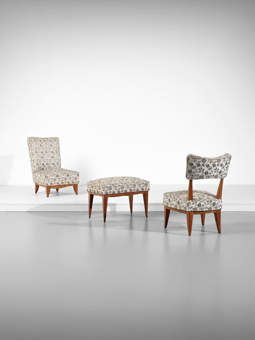 GUGLIELMO PECORINI Armchair and bedroom chair combined with footrest. (1 of 6)