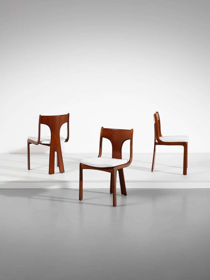 MANIFATTURA ITALIANA Three chairs. (1 of 3)