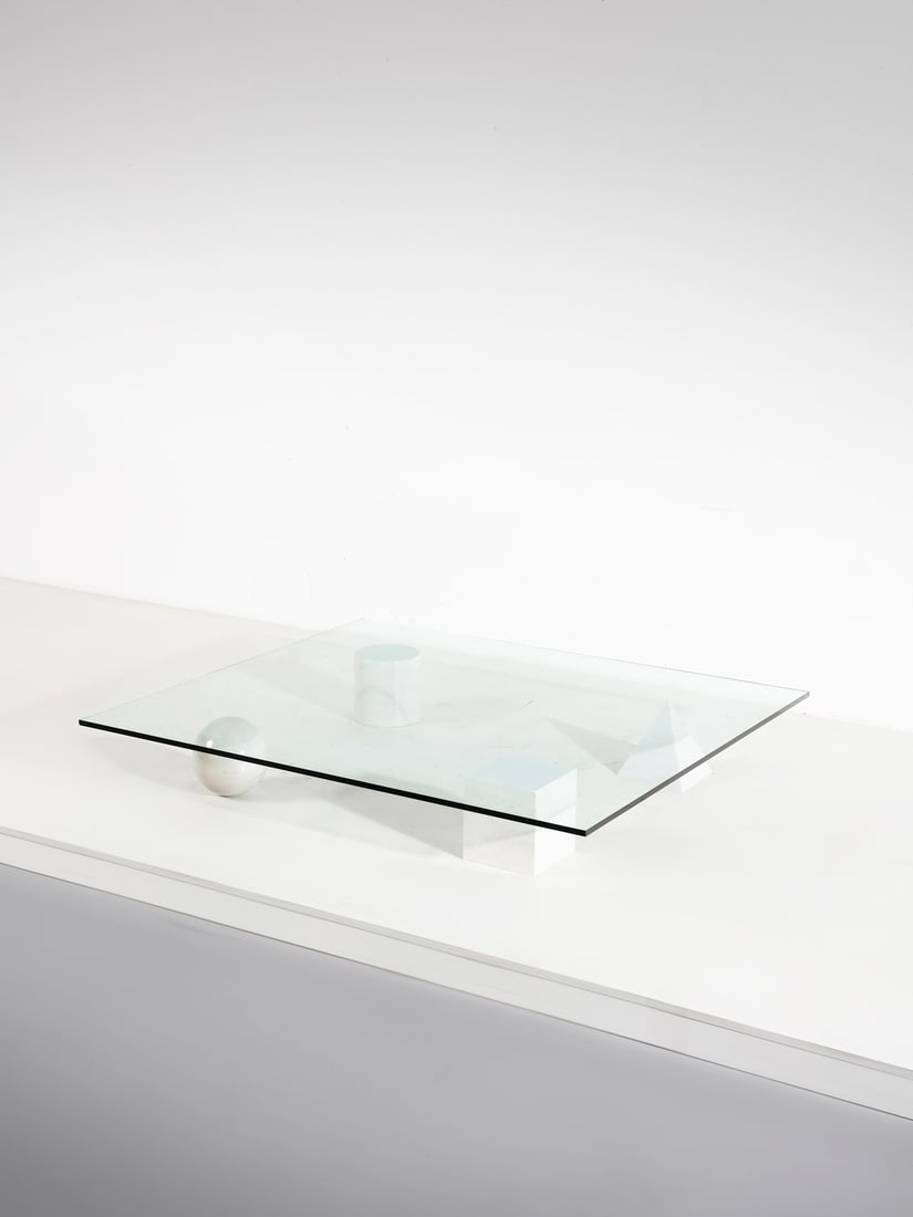 LELLA (1934-2016) & MASSIMO (1931-2014) VIGNELLI Metafora coffee table for Casigliani, Italy.: VIGNELLI LELLA (1934-2016) & MASSIMO (1931-2014) Metafora coffee table for Casigliani, Italy. 1979. Marble and cutted crystal. . Cm 130,00 x 24,00 x 150,00. Literature: G. Gramigna, Repertorio del des