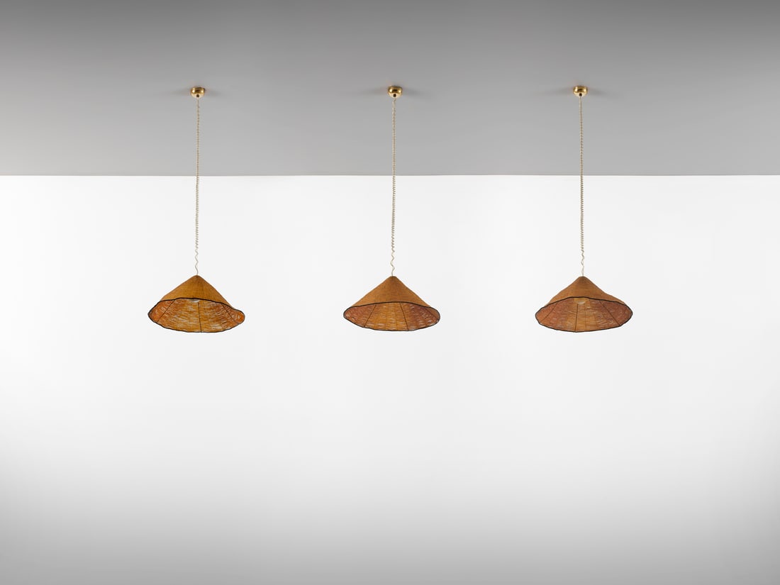 ROBERTO PAMIO (1937-2021) & RENATO TOSO (1940) Three Sarasar pendant lamps for Leucos, Murano. (1 of 2)