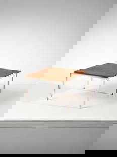 FLORENCE KNOLL BASSETT Coffee table for Knoll International, Italy/USA.: KNOLL BASSETT FLORENCE (1917 - 2019) Coffee table for Knoll International, Italy/USA. Painted steel and wood.. Cm 77,50 x 48,00 x 76,00. 1970s.