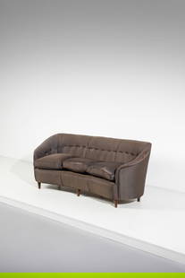 MANIFATTURA ITALIANA Three seater sofa.: ITALIAN WORK Three seater sofa. Wood and padded fabric.. Cm 180,00 x 80,00 x 70,00. 1950s.
