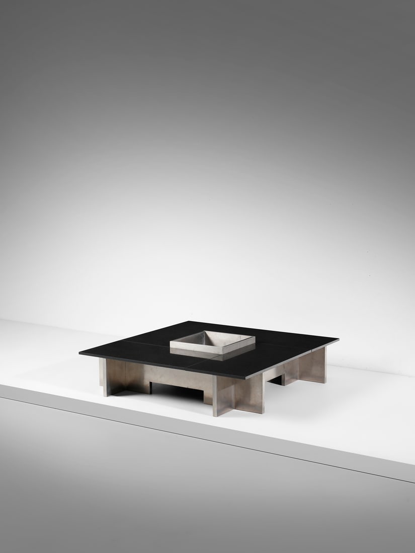 LUIGI SACCARDO Large low table with central flower box. (1 of 4)