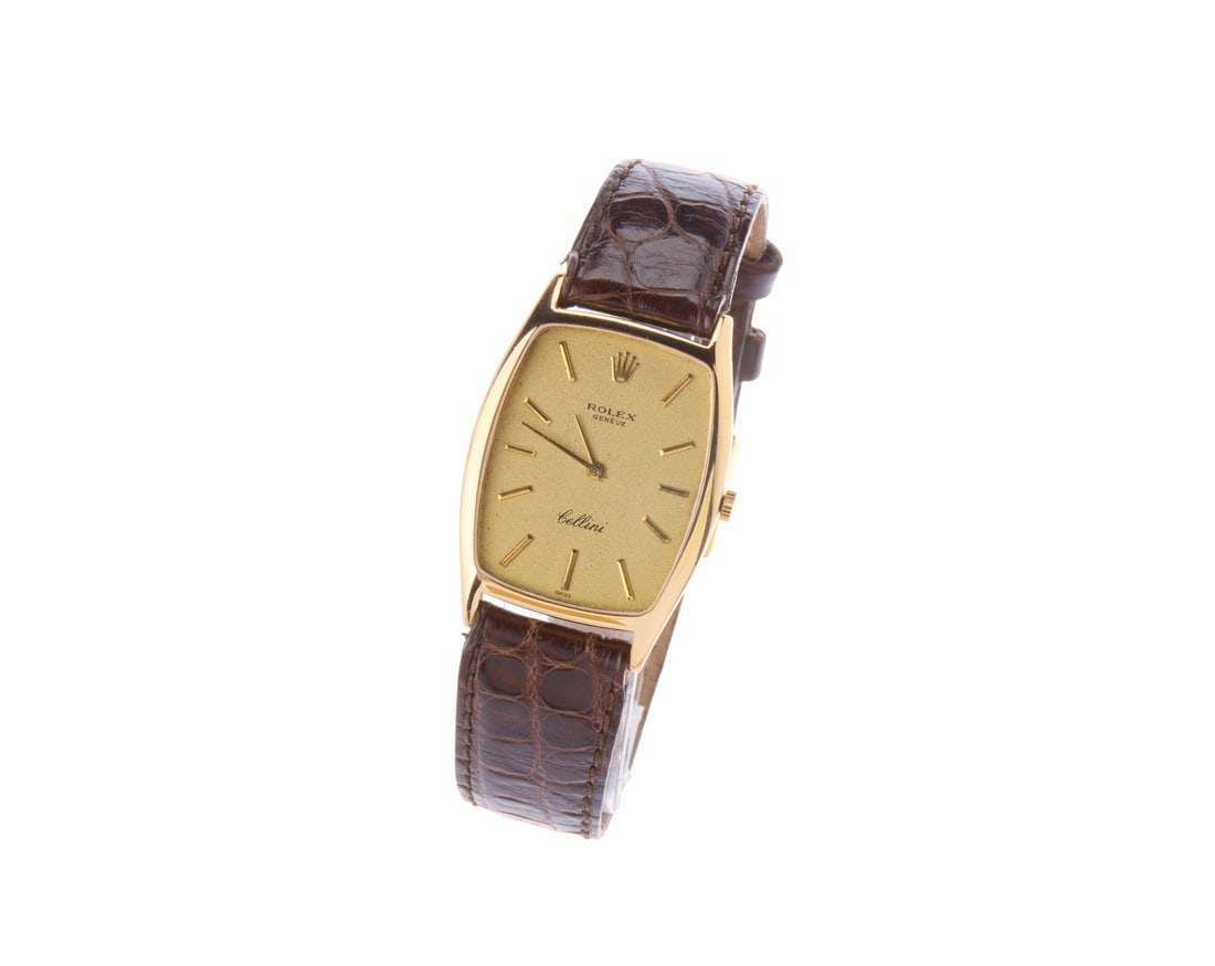 ROLEX Rolex Cellini model with 18k yellow gold caseReference 3807.: ROLEX Rolex Cellini model with 18k yellow gold caseReference 3807. . . Manual winding