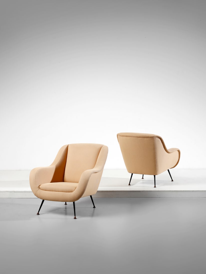 GIGI RADICE Pair of armchairs for Fratelli Minotti, Italy. (1 of 3)
