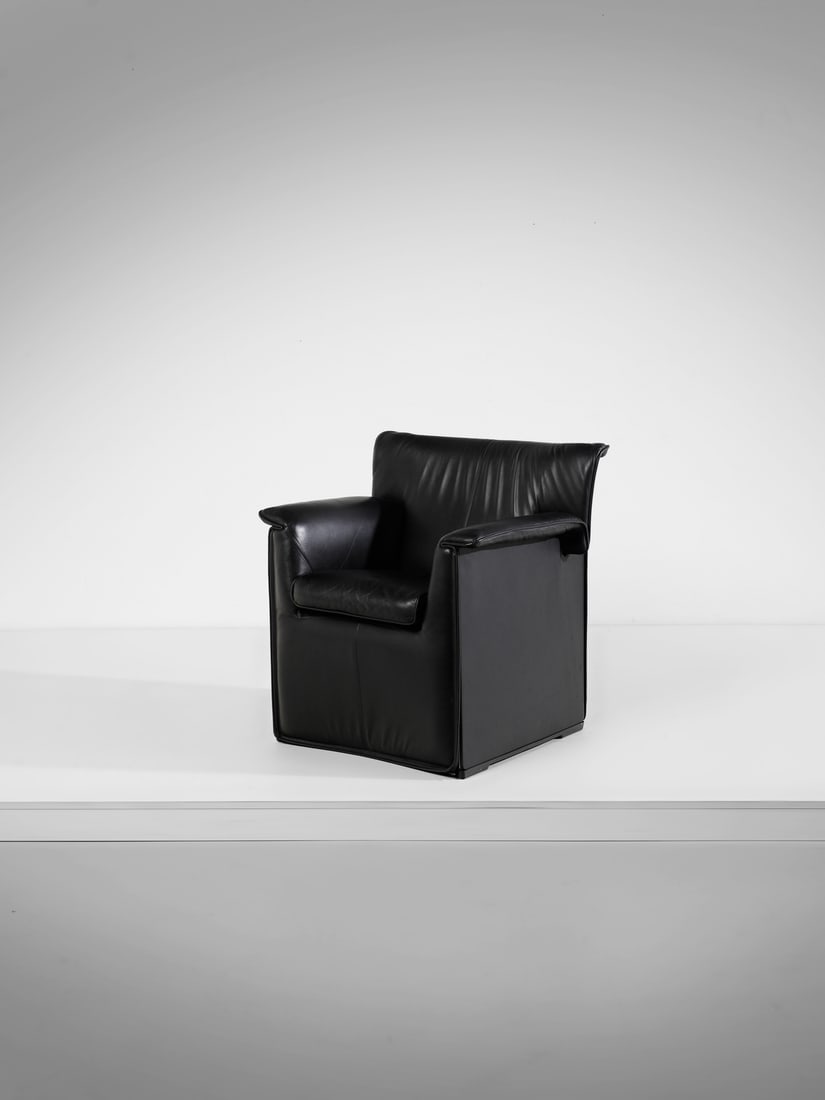 AFRA (1937-2011) & TOBIA (n. 1935) SCARPA Lauriana armchair for B&B Italia.: SCARPA AFRA (1937-2011) & TOBIA (n. 1935) Lauriana armchair for B&B Italia. 1976. Padded leather, metal and plastic material.. Cm 77,00 x 80,00 x 70,00. Production mark and label.Literature:M. Mastrop