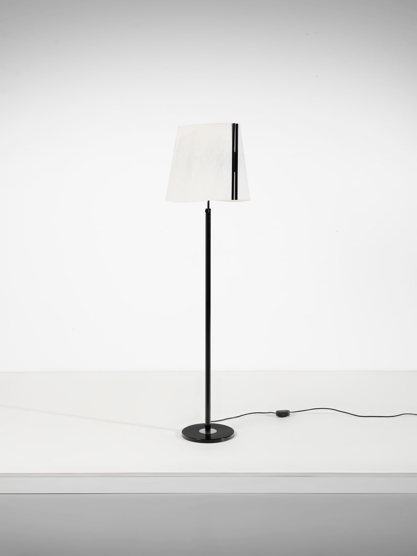 BERETTA ROBERTO & MACCHI CASSIA ANTONIO Paralume floor lamp for Stilnovo, Milan.: BERETTA ROBERTO & MACCHI CASSIA ANTONIO Paralume floor lamp for Stilnovo, Milan. Painted metal, chromed metal, plastic and rice paper.. Cm 40,00 x 165,00 x 38,00. 1980s.Production mark.
