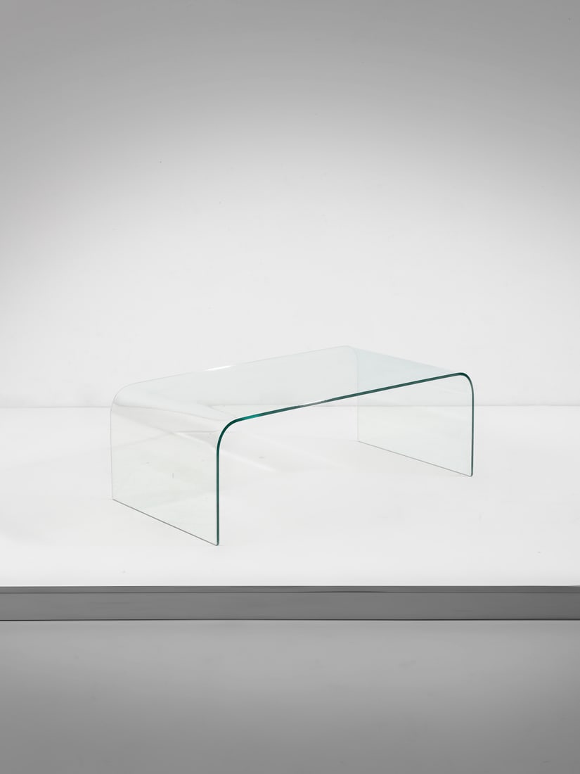 MANIFATTURA ITALIANA Coffee table. (1 of 2)