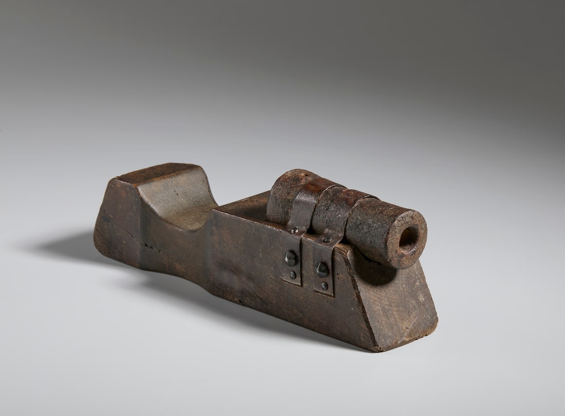 HAND CANNON.Italy, XV century . (1 of 6)
