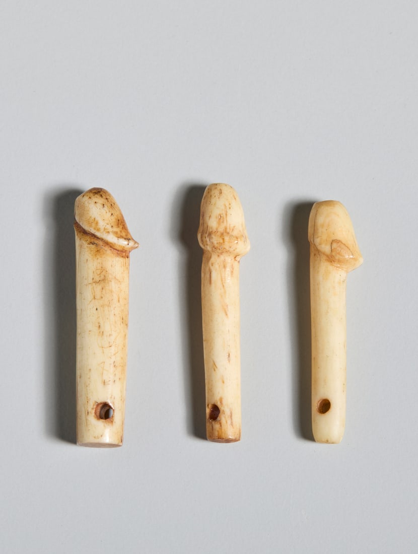 THREE PHALLIC FERTILITY AMULETS IN BONE.Thailand, First half of the 20th century. (1 of 3)