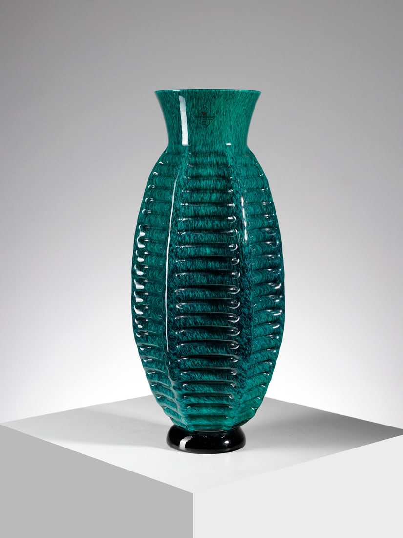 BAROVIER & TOSO Large vase with ovoid body with six inflected faces decorated with horizontal ribs, (1 of 3)