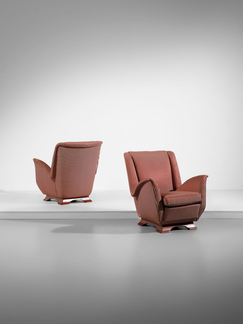 MANIFATTURA ITALIANA Pair of armchairs.: ITALIAN WORK Pair of armchairs. Wood and padded fabric.. Cm 78,00 x 88,00 x 93,00. 1940s.