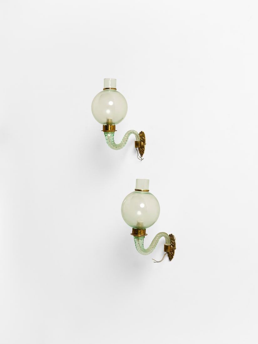 MANIFATTURA MURANESE Pair of wall lamps. (1 of 2)