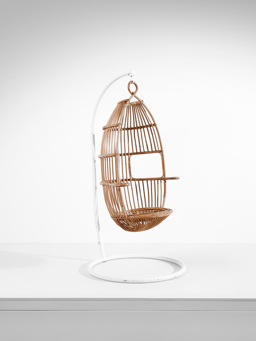 MANIFATTURA ITALIANA Hanging chair.: ITALIAN WORK Hanging chair. Painted iron, rush, rattan and debarked.. Cm 93,00 x 190,00 x 108,00. 1950s / 1960s.