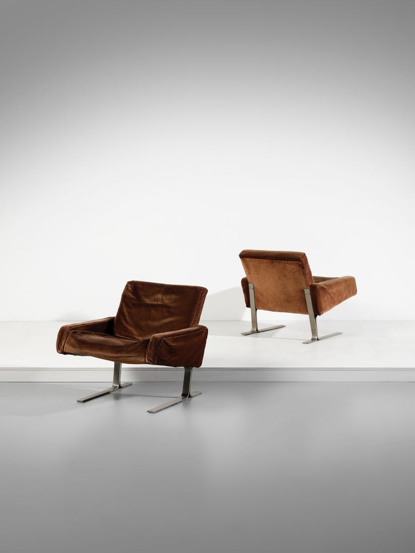 GASTONE RINALDI Pair of P 71 a armchairs for Rima, Padua.: RINALDI GASTONE (1920 - 2006) Pair of P 71 a armchairs for Rima, Padua. 1959. Nickel-plated metal and padded velvet.. Cm 75,00 x 70,00 x 74,00. Literature:G. Drago, J. Drago, Gastone Rinaldi-