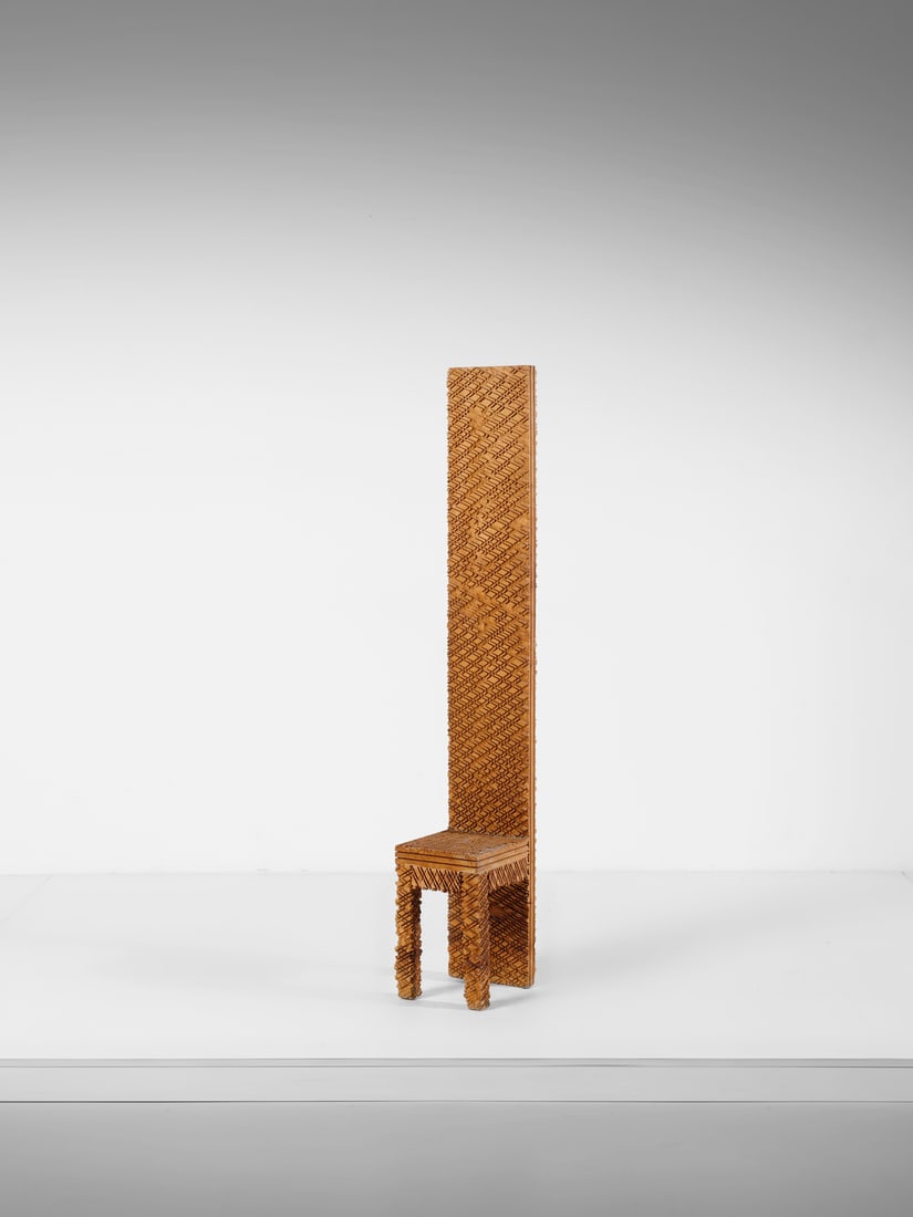 URANO PALMA Sculpture chair. (1 of 2)