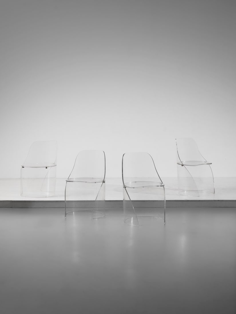 MANIFATTURA ITALIANA Four chaors with armrests.: ITALIAN WORK Four chaors with armrests. Methacrylate. Cm 50,50 x 79,00 x 54,00. 1970s / 1980s.