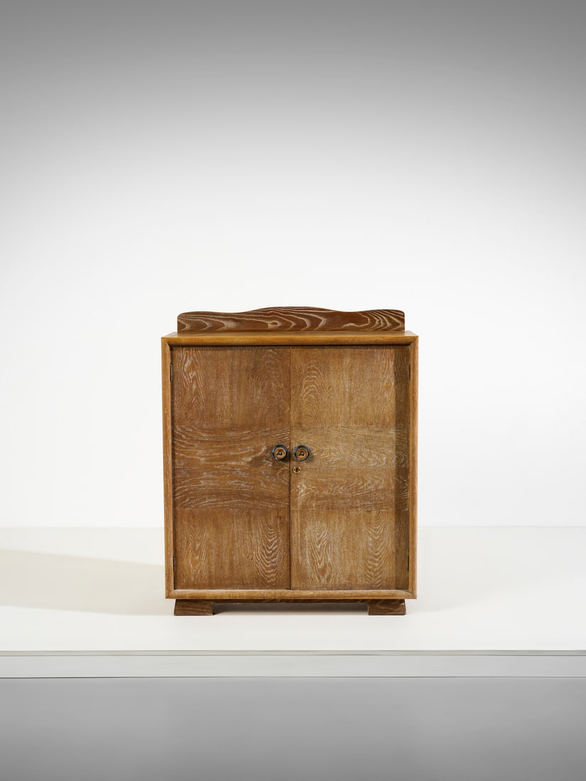 MANIFATTURA ITALIANA Wardrobe. (1 of 2)