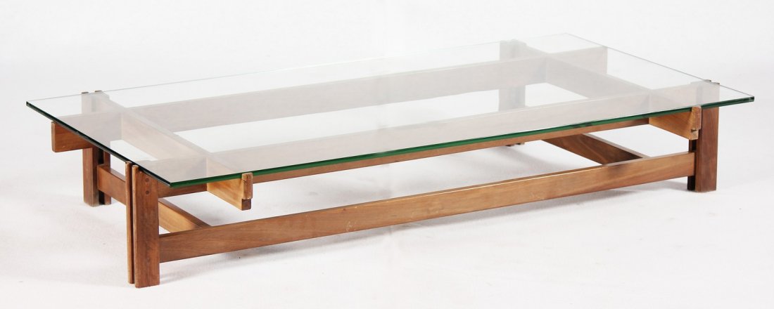 ICO PARISI Tavolo rettangolare mod. 751.: PARISI ICO (1916 - 1996) Tavolo rettangolare mod. 751. 1960. Legno di noce. Cm 138,00 x 24,00 x 72,00. Prodotto per Cassina, Italia.