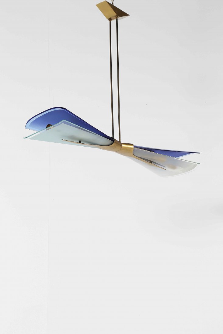 INGRAND MAX (1908 - 1969) Produced for Fontana Arte.: INGRAND MAX (1908 - 1969) Produced for Fontana Arte. Ceiling lamp with pendants. Brass and glass. 97,00 x 76,00 x 28,00 cm 1960s. Extraordinarily rare, very few examples of this chandelier were produc