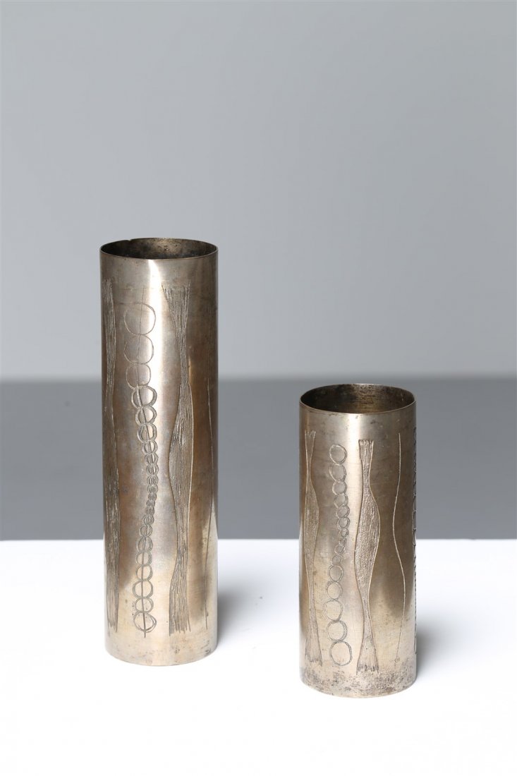 ITALO  CAVALLINI Lotto composto da n. 2 vasi in metallo (1 of 1)