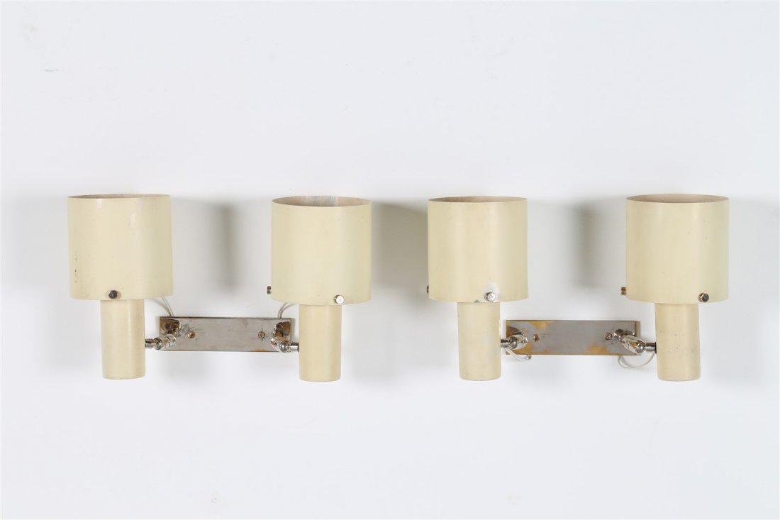 MANIFATTURA ITALIANA Coppia di appliques. (1 of 3)