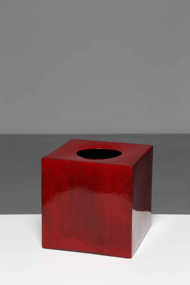 ETTORE SOTTSASS Vase Model 585. (1 of 2)