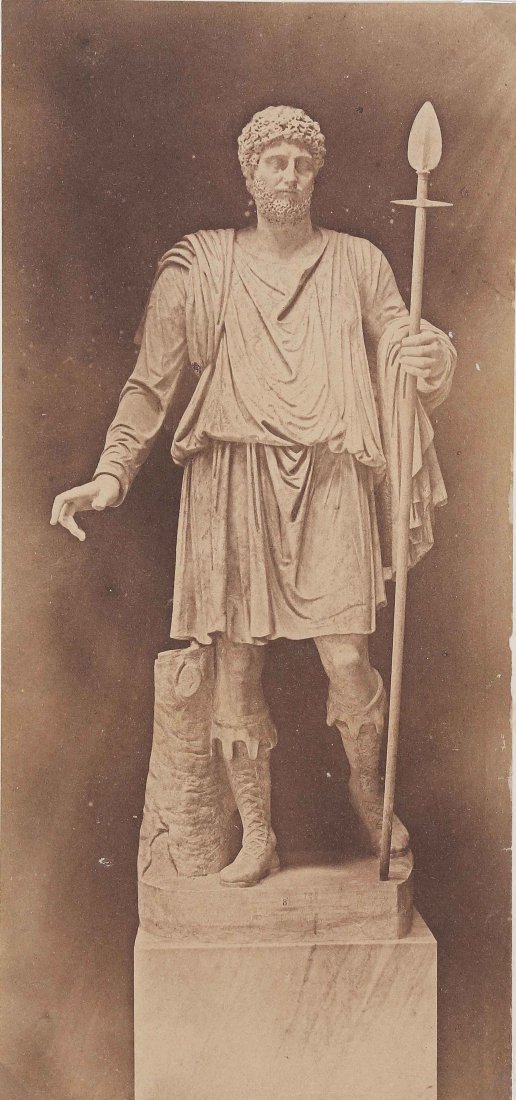 JAMES ANDERSON (1813-1877) o GIACOMO CANEVA (1813-1865): JAMES ANDERSON (1813-1877) o GIACOMO CANEVA (1813-1865) ATTRIBUTED. Vatican Museum, statue of Commodus. Calotype. Cm 11,40 x 24,30. 1850-1853. Calotype mounted on card. Emperor Commodus AC 180 -192 wr
