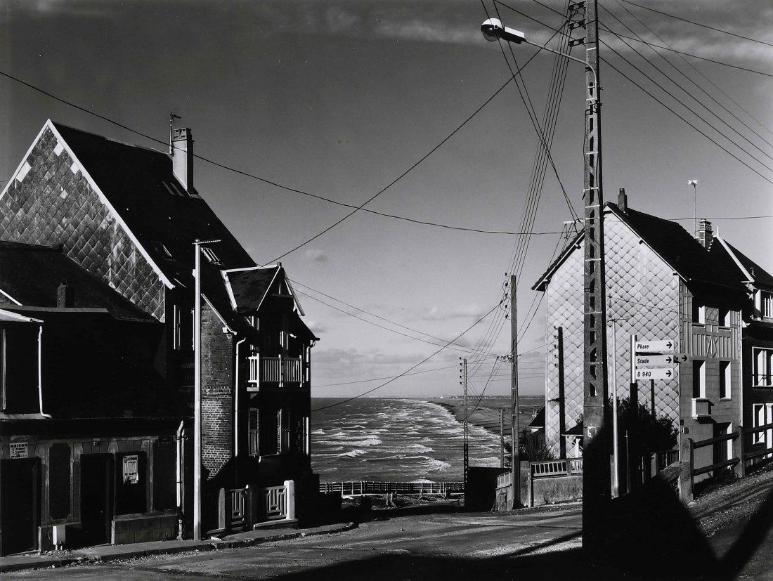 GABRIELE BASILICO Ault.: BASILICO GABRIELE (1944 - 2013) Ault. 1985. Silver print. Cm 26,00 x 21,80. Vintage. Publications: Gabriele Basilico. Portrait of a landscape (Daverio, Milan 1988).