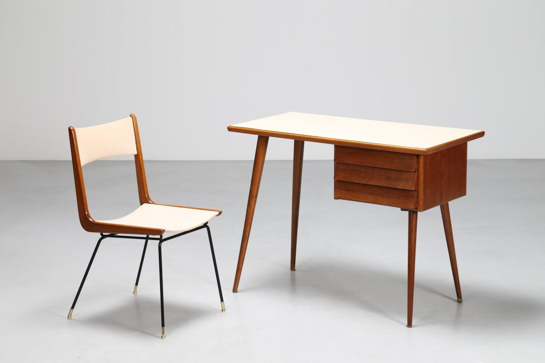 MANIFATTURA ITALIANA Scrittoio con sedia, anni 50. (1 of 1)