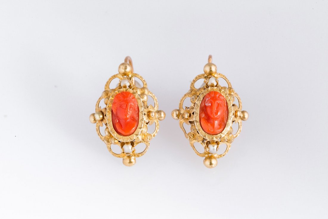 Orecchini corallo fine '800 gr 4.10. (1 of 2)