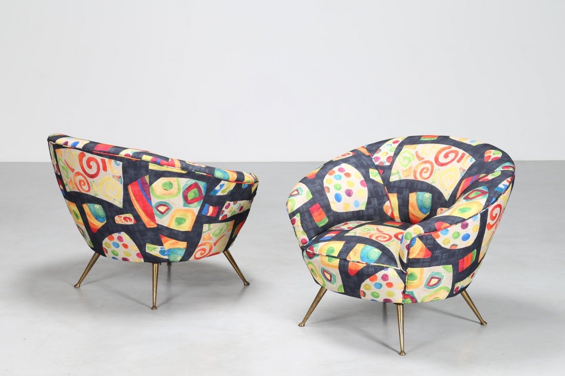 LENZI  Coppia di poltrone con piedini in ottone e (1 of 5)