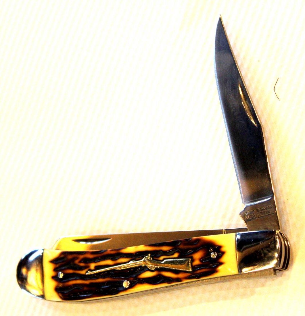 Beaver Creek Trapper Stagalon 4" Pocket Knife: Beaver Creek Trapper Stagalon Im Stag SS 2-Blade Pocket Knife. Measuring approximately 4 inches long.