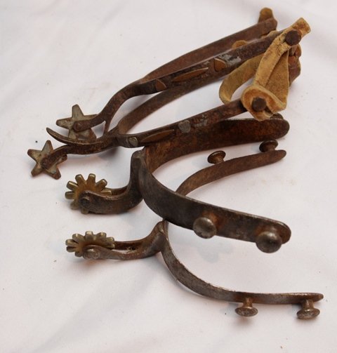 Lot of 2 Pairs of Vintage Spurs: Lot of 2 Pairs of Vintage Spurs