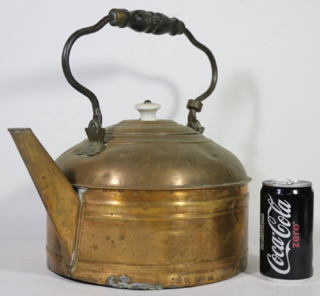 ANTIQUE LARGE COPPER KETTLE: ANTIQUE LARGE COPPER KETTLE