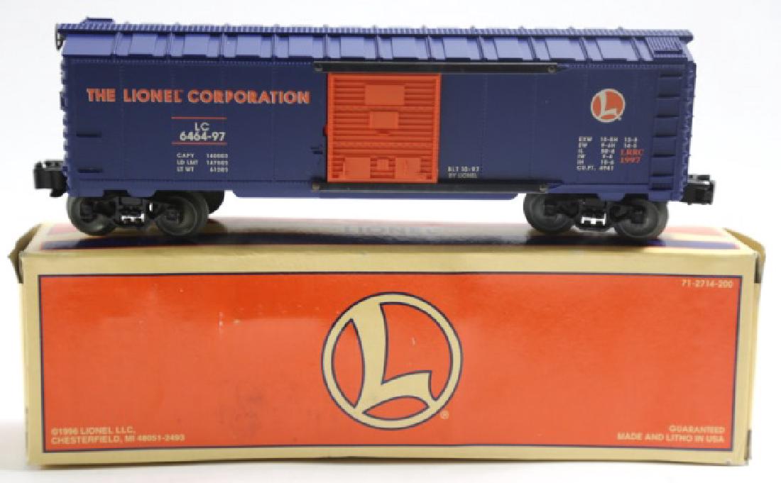 LIONEL RAILROAD CLUB BOX CAR 6464-97: LIONEL RAILROAD CLUB BOX CAR 6464-97