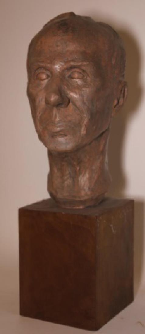 ALICE MCCLELLAND (AMERICAN 1921-2009) SCULPTURE: ALICE MCCLELLAND (AMERICAN 1921-2009) BUST SCULPTURE 19 X 5.5 X 5.5"