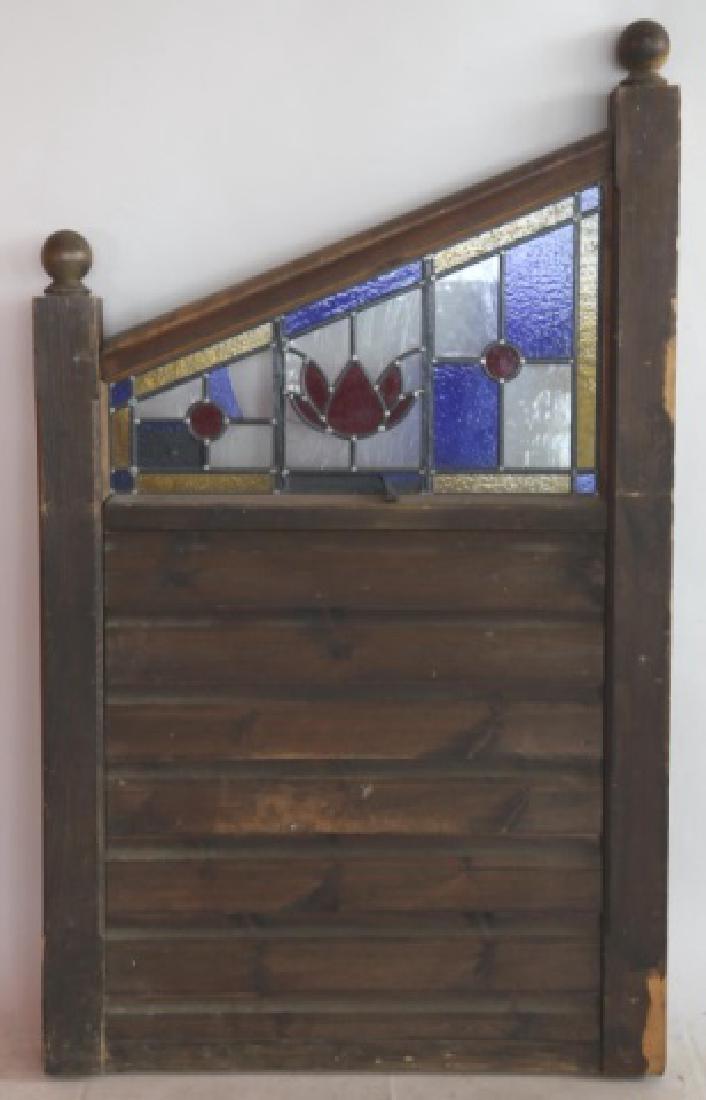 ENGLISH ANTIQUE OAK STAINED GLASS PUB DIVIDER: ENGLISH ANTIQUE OAK STAINED GLASS PUB DIVIDER 61 X 37 X 4"