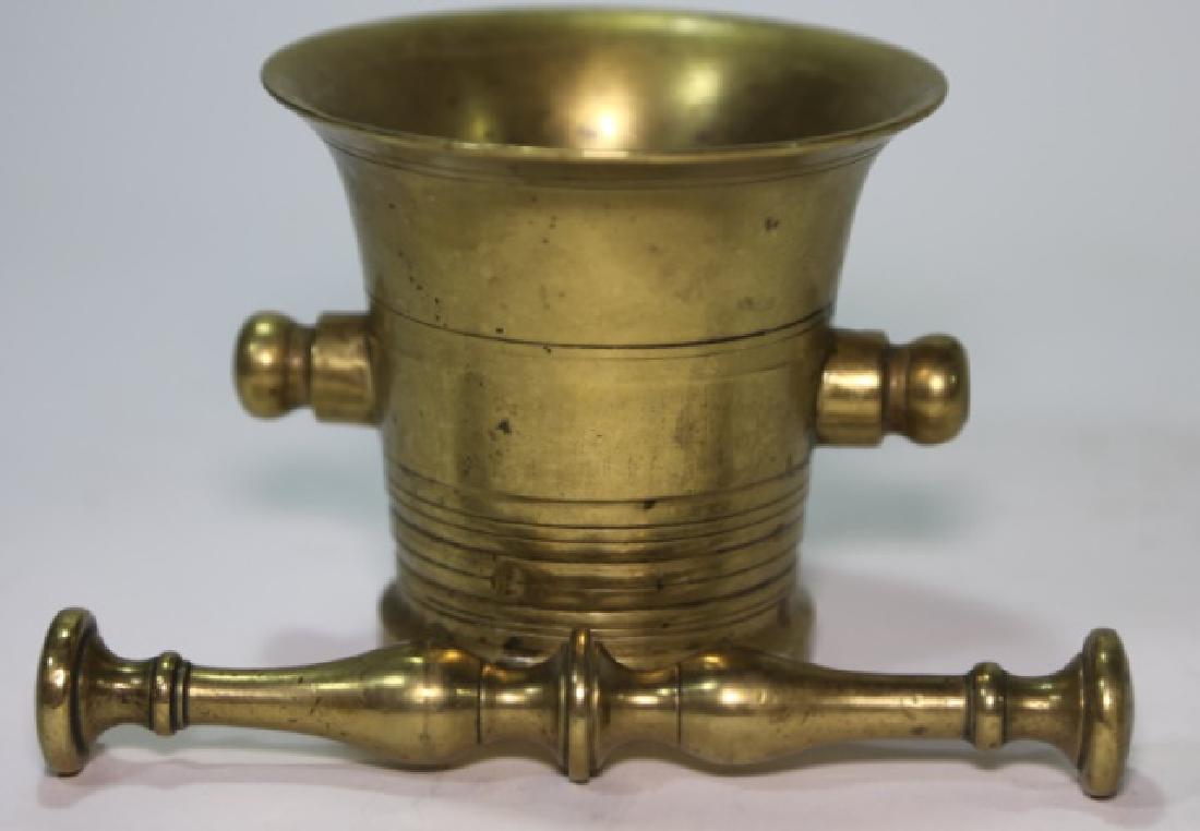 ANTIQUE ENGLISH BRASS MORTAR AND PESTLE: 4" X 5"; ANTIQUE ENGLISH APOTHECARY'S BRASS MORTAR AND PESTLE