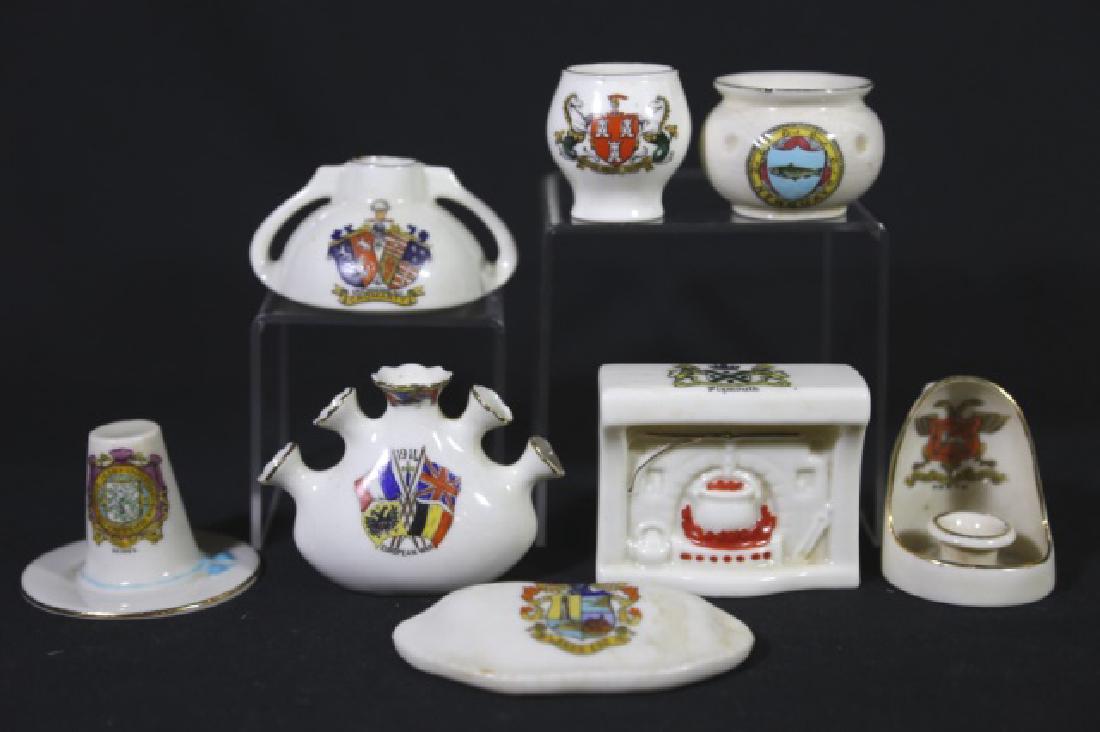 ENGLISH ANTIQUE CREST MINIATURES GROUPING: ENGLISH ANTIQUE CREST MINIATURES GROUPING OF EIGHT INCLUDING SHELLY, GOSS, & MORE 2 TO 4"