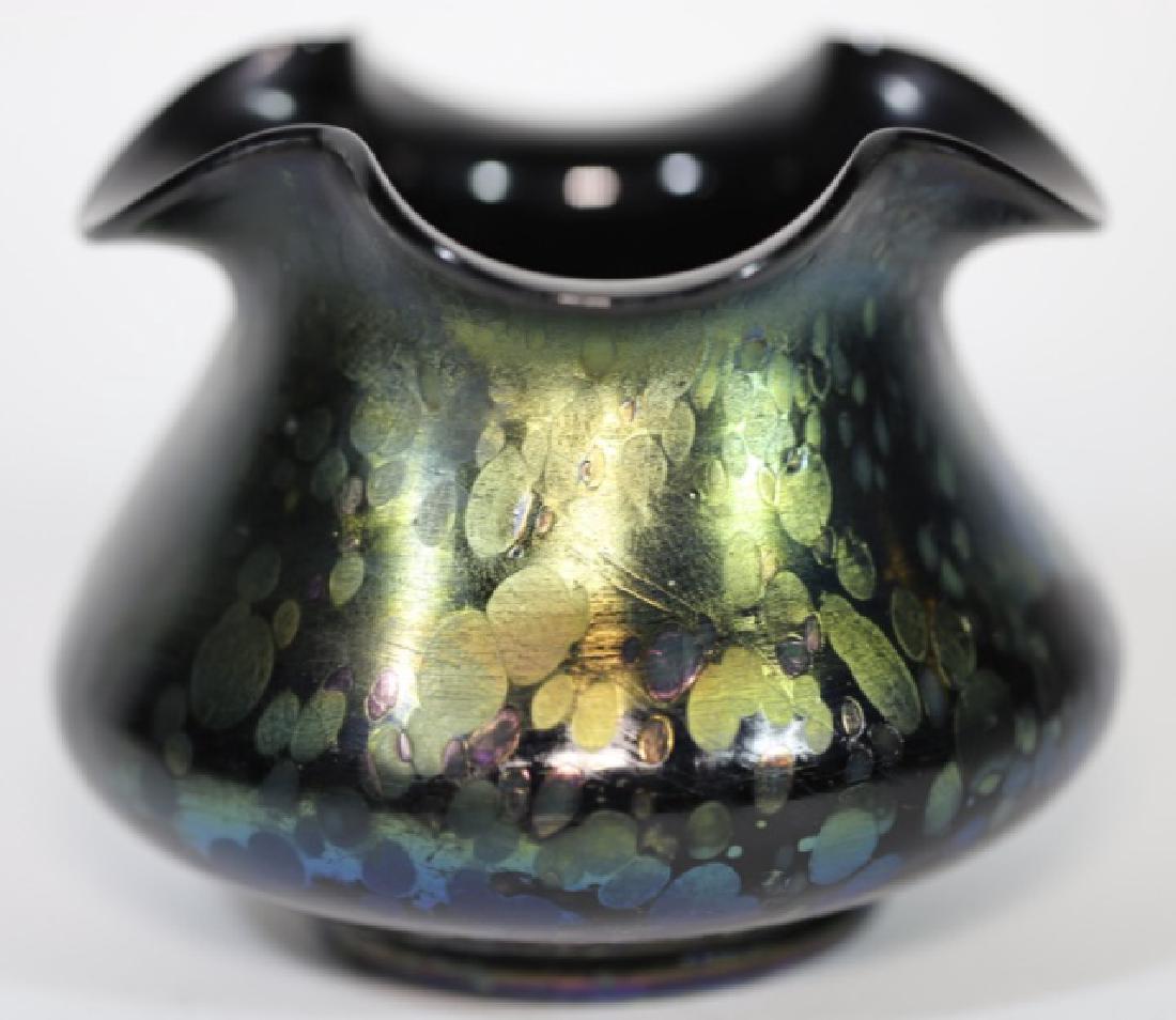 LOETZ IRIDESCENT OIL SPOT ARTGLASS AMETHYST BOWL: LOETZ IRIDESCENT OIL SPOT ARTGLASS AMETHYST BOWL 4 X 5"