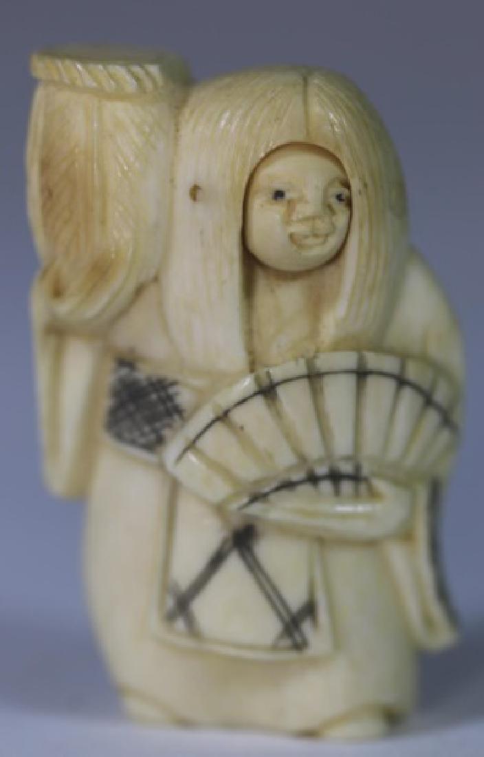 JAPANESE ANTIQUE ROLLING FACE HAND CARVED NETSUKE: JAPANESE ANTIQUE ROLLING FACE HAND CARVED NETSUKE 3"