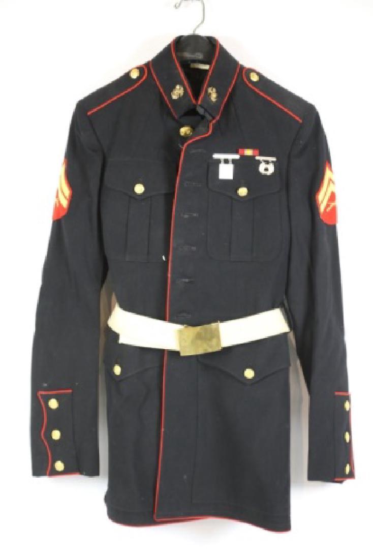 UNITED STATES MARINE CORP DRESS BLUES UNIFORM: UNITED STATES MARINE CORP DRESS BLUES UNIFORM