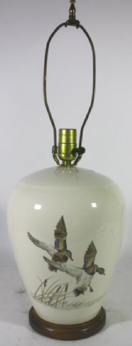 VINTAGE HAND PAINTED WATER FOWL MALLARD LAMP: VINTAGE HAND PAINTED WATER FOWL MALLARD LAMP 23 X 8"